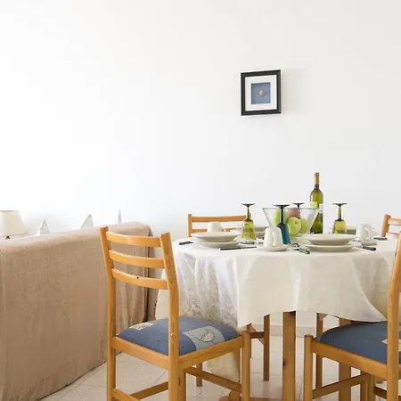 King's Palace Apartment